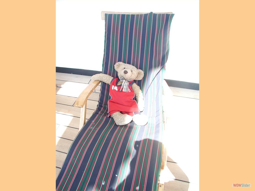 ... und relaxend auf der Sonnenliege